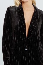 YOUNG LADIES KNITTED JACKET - Image 5