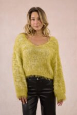 LADIES KNITTED SWEATER