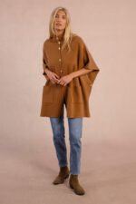 LADIES KNITTED CAPE - Image 3