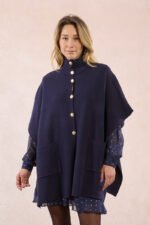 LADIES KNITTED CAPE - Image 10