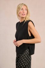 LADIES KNITTED SLEEVELESS SWEATER - Image 3