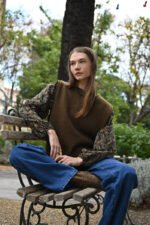 LADIES KNITTED SLEEVELESS SWEATER - Image 10